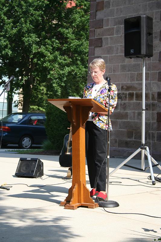 Outdoor worship 4